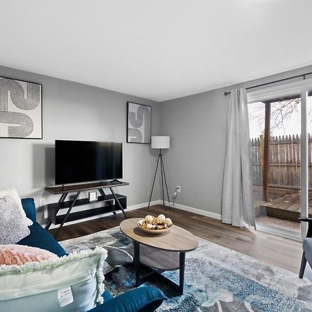 Lovely 3 Bedroom Colonial Home Middletown Extérieur photo